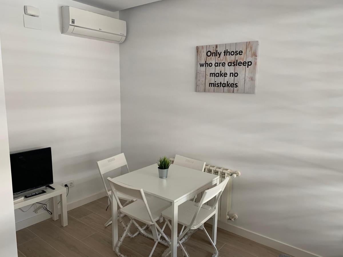 Moncloa-Arguelles Nuevos Pisos Apartment Мадрид Екстериор снимка